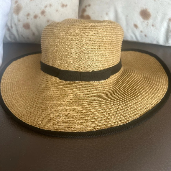 C.C Accessories - C.C Lovely Paper Hat